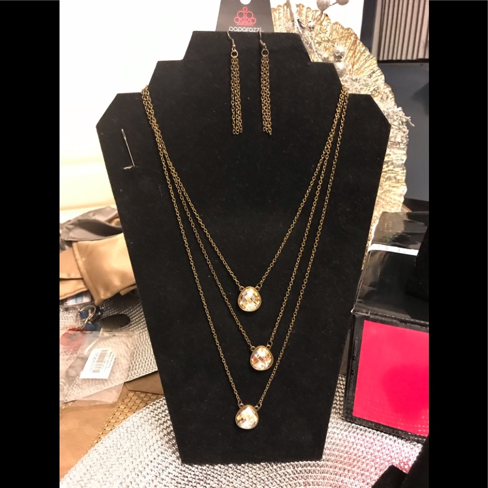 Necklace set